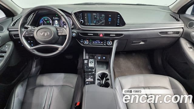 Hyundai Sonata гибрид (DN8) Modern, 2022 7