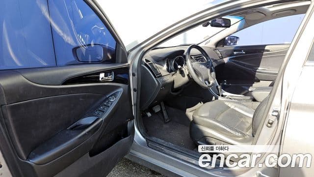 Hyundai YF Sonata Y20 Sport, 2010 11