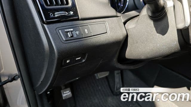 Hyundai YF Sonata Y20 Sport, 2010 14