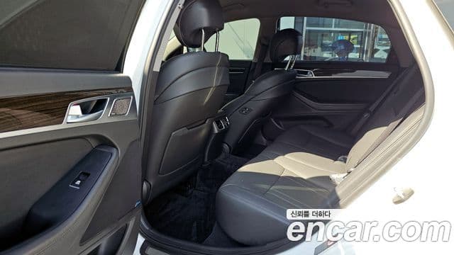 Genesis G80 Premium Luxury, 2019 10