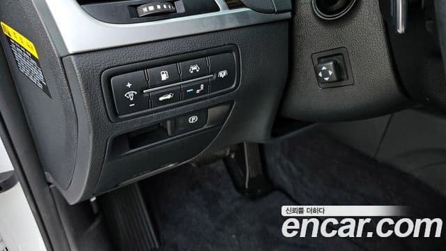 Genesis G80 Premium Luxury, 2019 14