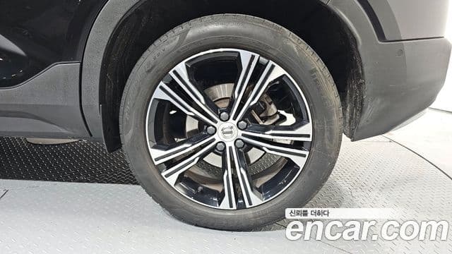 Volvo XC40 B4 Inscription, 2022 все фото