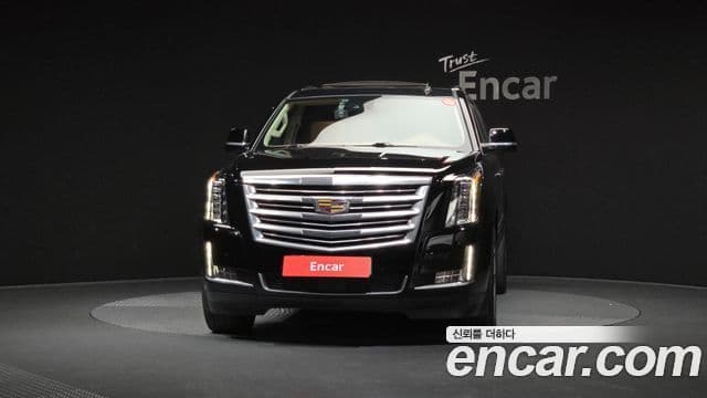 Cadillac Escalade 4세대, 2016 3
