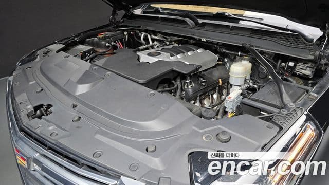 Cadillac Escalade 4세대, 2016 6