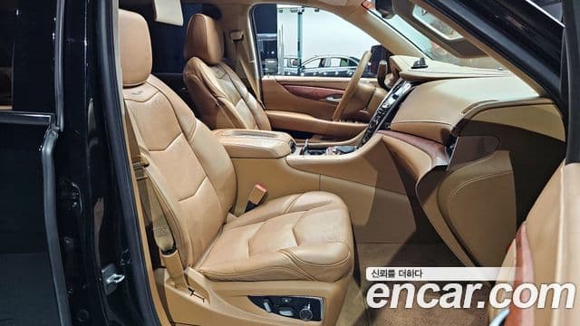 Cadillac Escalade 4세대, 2016 10