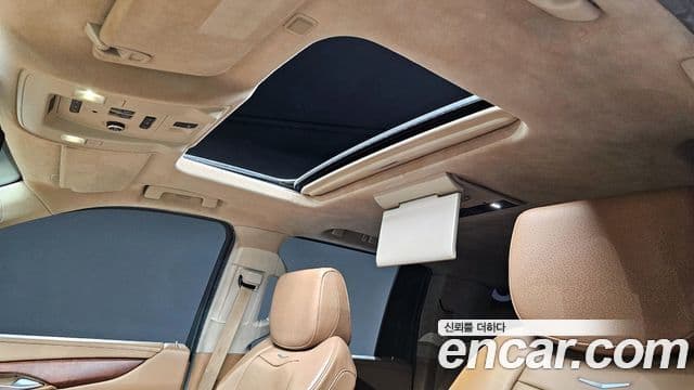 Cadillac Escalade 4세대, 2016 18