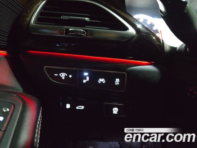 Genesis EQ900 Prestige, 2016 10