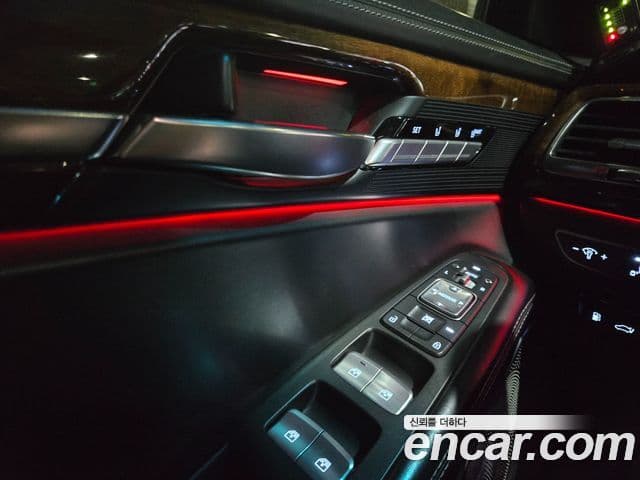 Genesis EQ900 Prestige, 2016 11