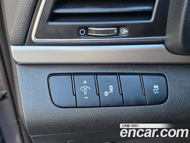 Hyundai Avante AD 1.6 GDI Value Plus, 2018 13