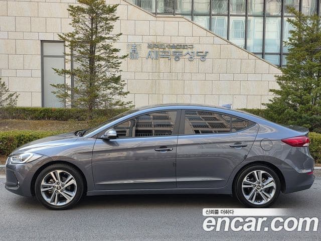 Hyundai Avante AD 1.6 GDI Value Plus, 2018 17