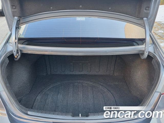 Hyundai Avante AD 1.6 GDI Value Plus, 2018 18