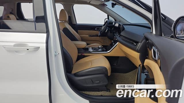 Kia Carnival 4세대 Signature, 2021 11