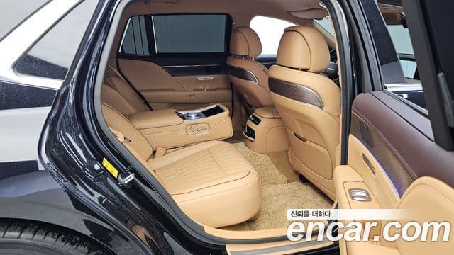 Genesis G90 (RS4) бензин 3.5 турбо AWD, 2023 12