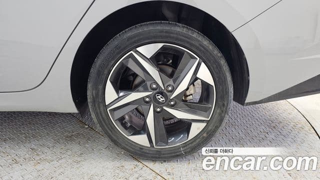 Hyundai Avante (CN7) Modern, 2023 все фото