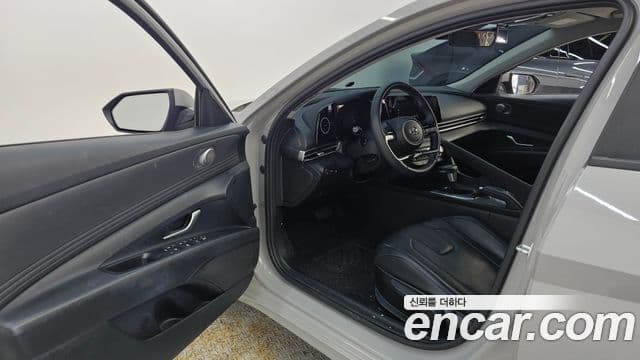 Hyundai Avante (CN7) Modern, 2023 10