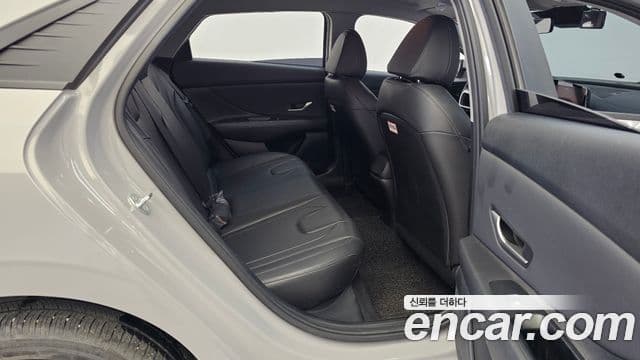 Hyundai Avante (CN7) Modern, 2023 12