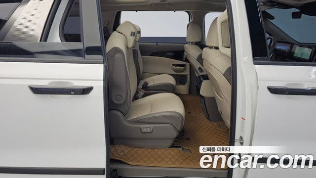 Kia Carnival 4세대 Signature, 2023 12