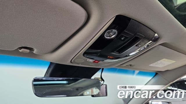 Kia K8 гибрид Noblesse Light, 2022 17