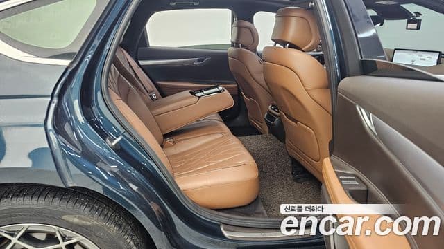 Genesis G80 (RG3) бензин 2.5 турбо 2WD, 2022 12