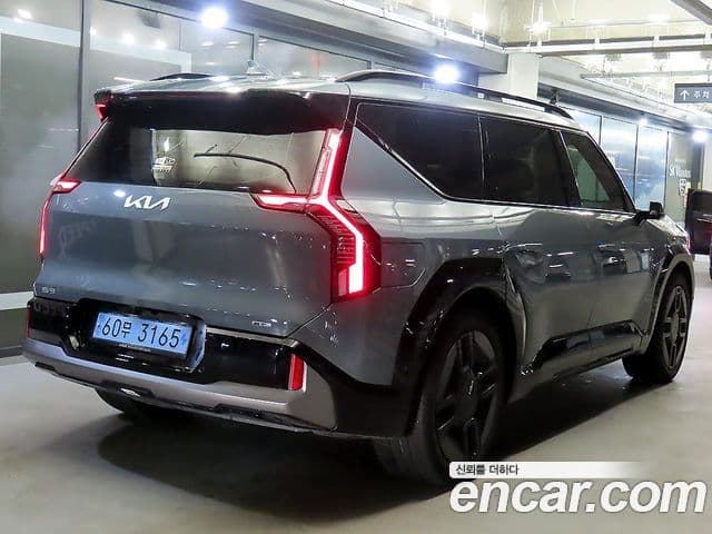 Kia EV9 GT Line, 2024 4