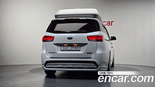 Kia All New Carnival Noblesse, 2016 4