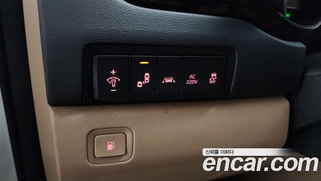 Kia All New Carnival Noblesse, 2016 14