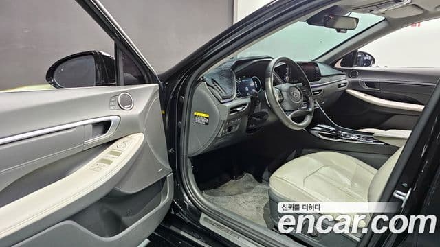 Hyundai Sonata гибрид (DN8) Inspiration, 2020 11