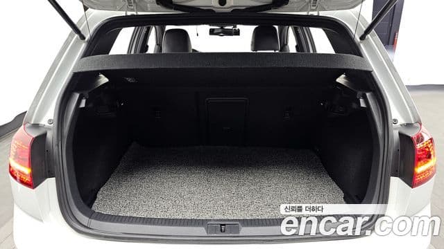 Volkswagen Гольф 7세대 2.0 GTD, 2015 20