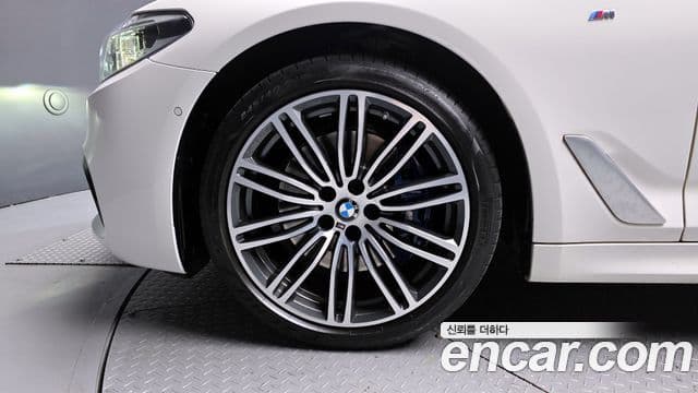 BMW 5시리즈 (G30) 530i xDrive M Sport Plus, 2020 все фото
