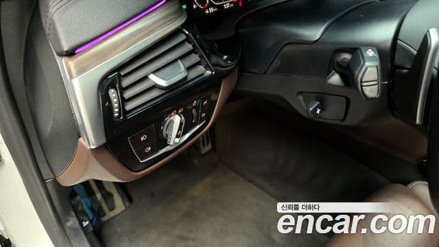 BMW 5시리즈 (G30) 530i xDrive M Sport Plus, 2020 16