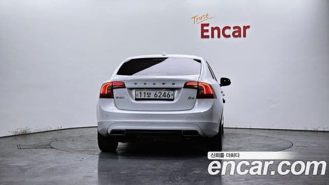 Volvo S60 2세대, 2015 4