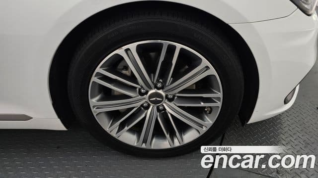 Genesis G80 Luxury, 2019 все фото