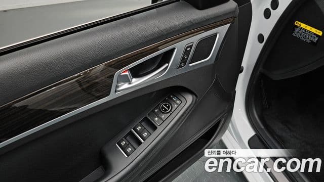 Genesis G80 Luxury, 2019 18