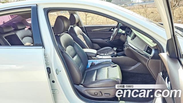 Kia All New K7 Prestige, 2016 12