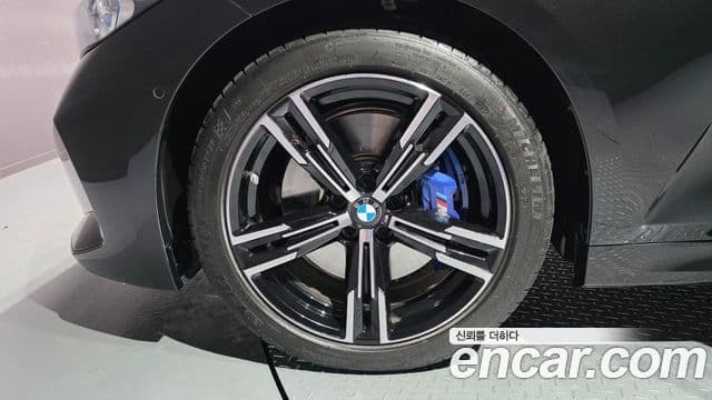 BMW 3시리즈 (G20) 320i M Sport, 2025 все фото