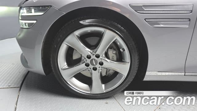 Genesis G80 (RG3) бензин 3.5 турбо AWD, 2023 все фото