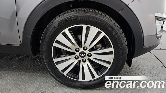 Kia The / новый New Sportage R дизель 2WD Trendy, 2014 все фото