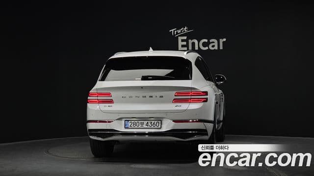 Genesis GV80, 2024 4