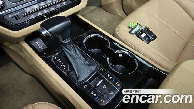 Kia The / новый New Carnival Special, 2020 9