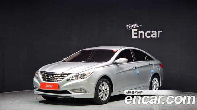 Hyundai YF Sonata LPI top, 2010 1