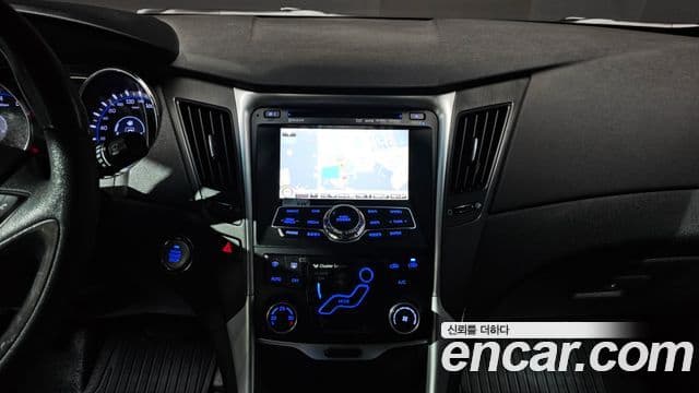 Hyundai YF Sonata LPI top, 2010 14