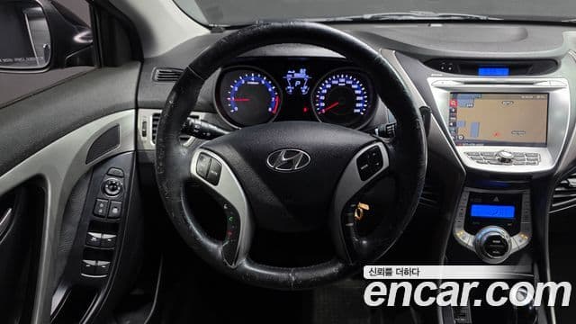 Hyundai Avante MD Luxury, 2012 13