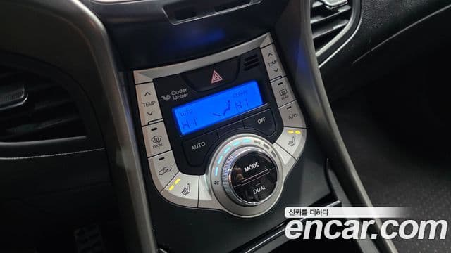 Hyundai Avante MD Luxury, 2012 18