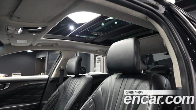 Kia K8 гибрид Signature, 2023 16