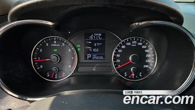 Kia K3 Luxury, 2015 8