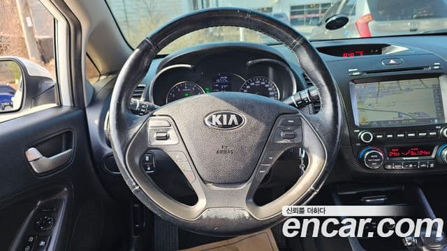 Kia K3 Luxury, 2015 17