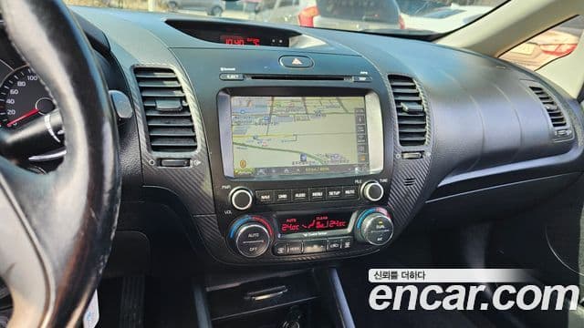 Kia K3 Luxury, 2015 18