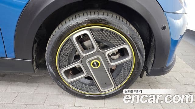 Mini Cooper Электрический (Electric) 3세대, 2024 все фото