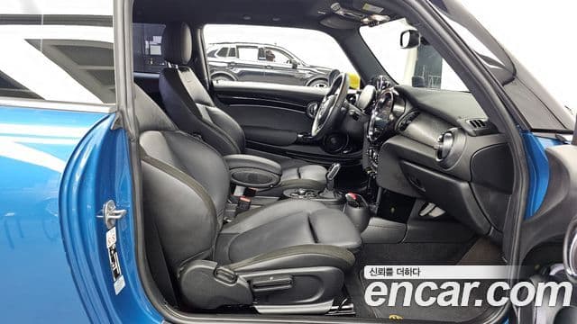 Mini Cooper Электрический (Electric) 3세대, 2024 11