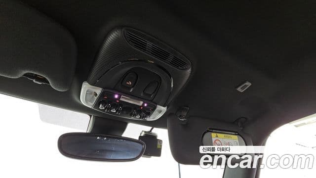 Mini Cooper Электрический (Electric) 3세대, 2024 18